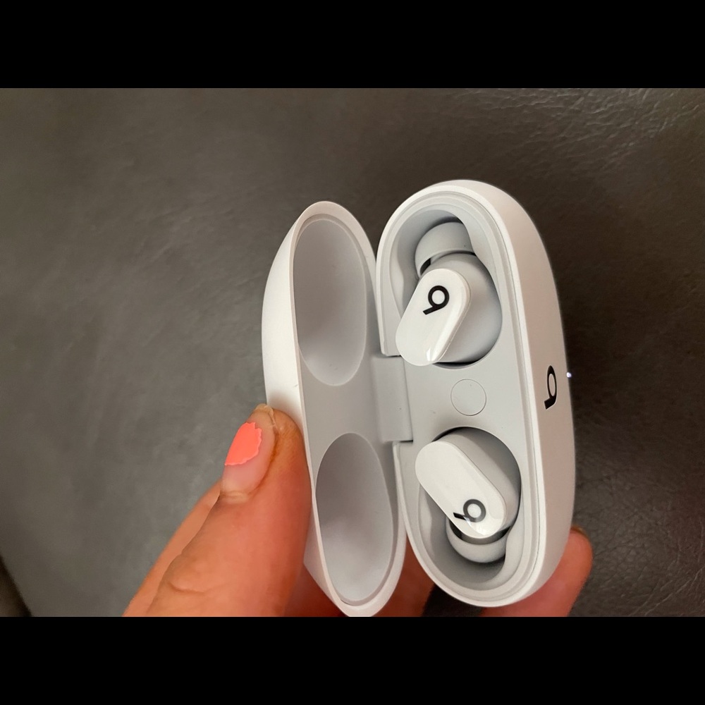Beats AirPods